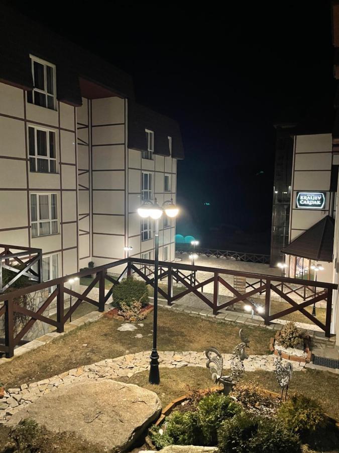 Kopaonik Apartmani U Kraljevim Cardacima , Car 27 I 6-13 Esterno foto